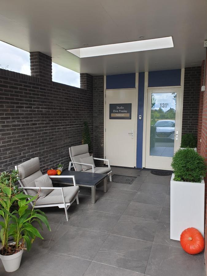 Elvis Presley Private Studio With Kitchen And Airconditioning Гус Экстерьер фото